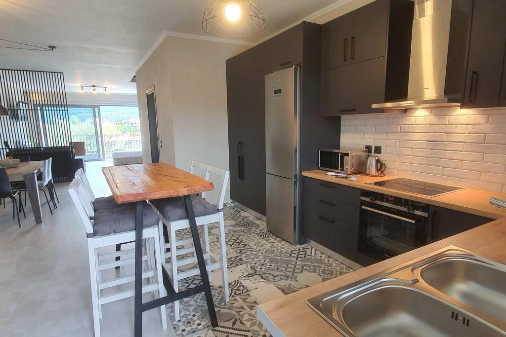 Nydri Loft Apartment Bagian luar foto