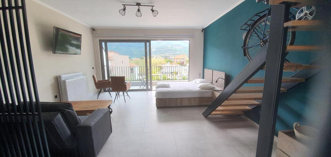Nydri Loft Apartment Bagian luar foto
